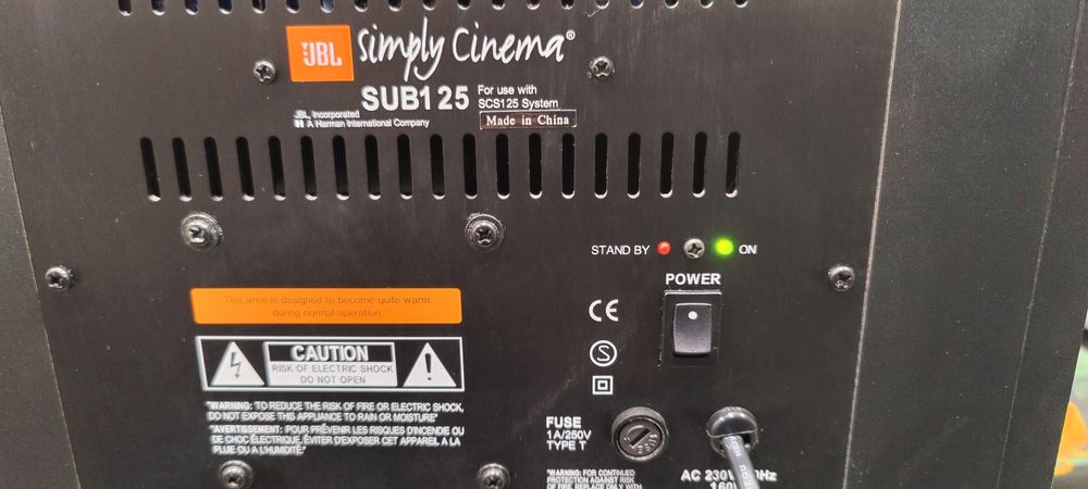 Kolumna  aktywna  subwoofer JBL