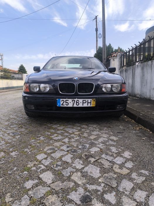 Vendo BMW 530 e39  na toca o preço é 5.500 e só aceito a preço de revenda preferencialmente x5 2001 até 2003