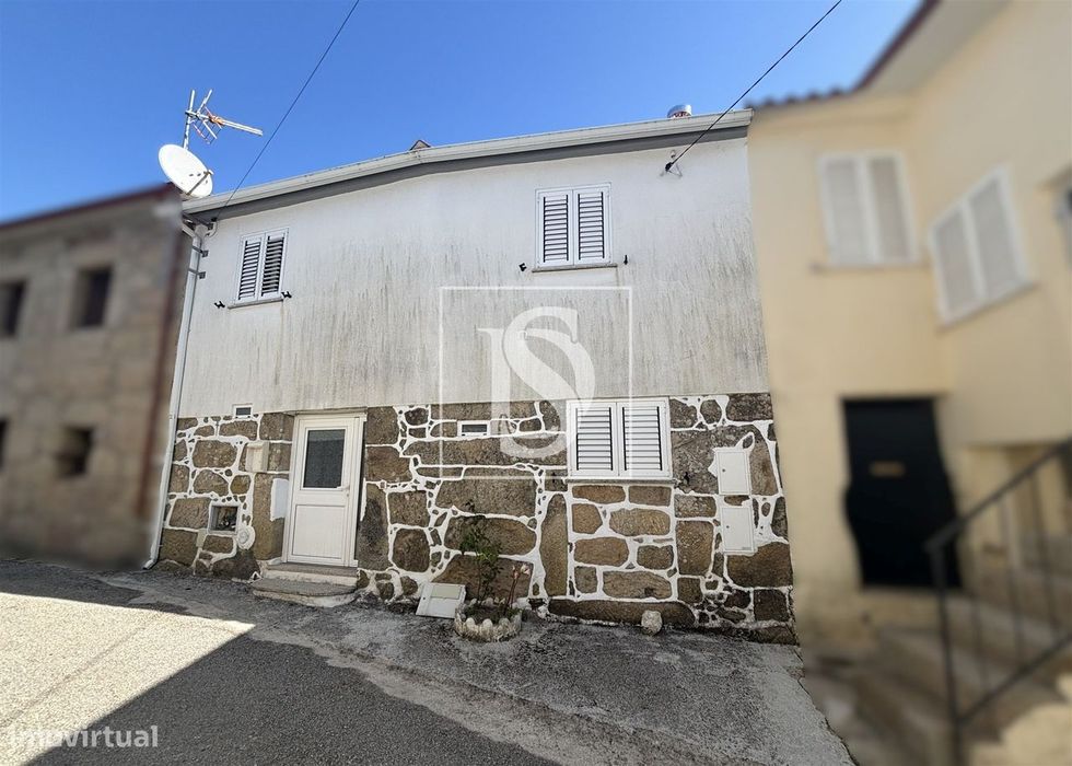Moradia T2 Venda em Tonda,Tondela