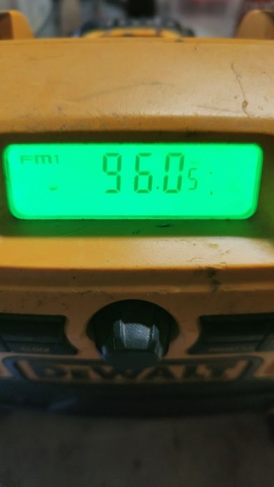 Dewalt 18v radio