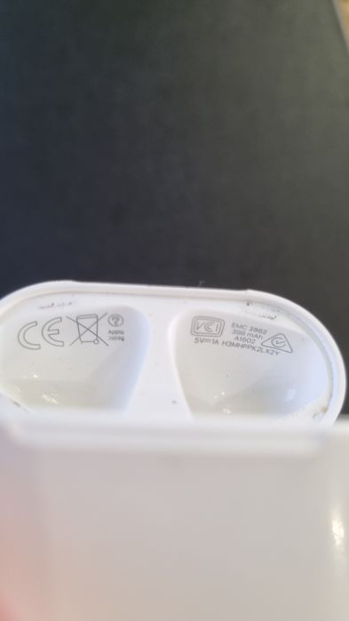 Airpods  pro  Apple