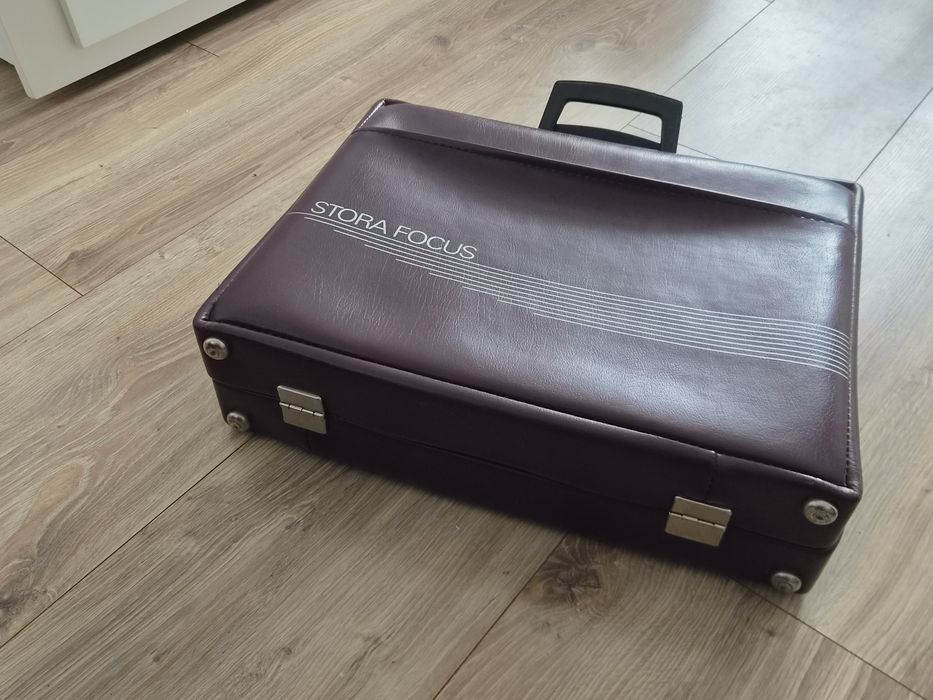 Walizka retro STORA FOCUS