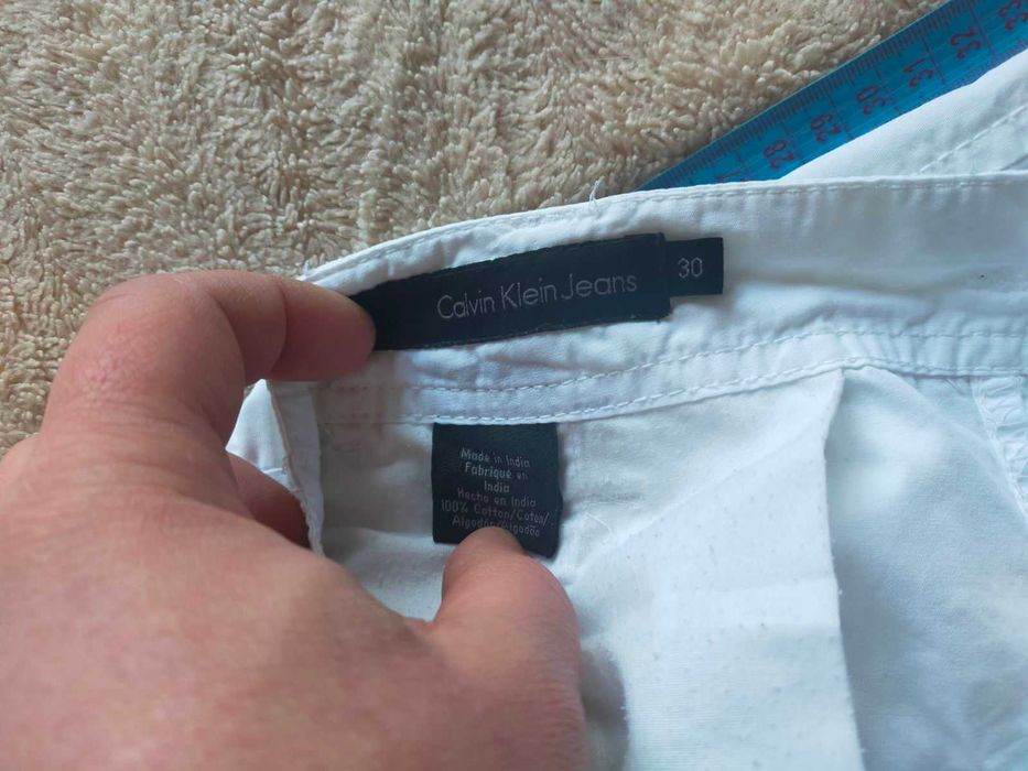 Шорти джинсові чоловічі Білого кольору