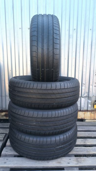 Резина 225.55.R18.Ціна вказана за 1 шт.