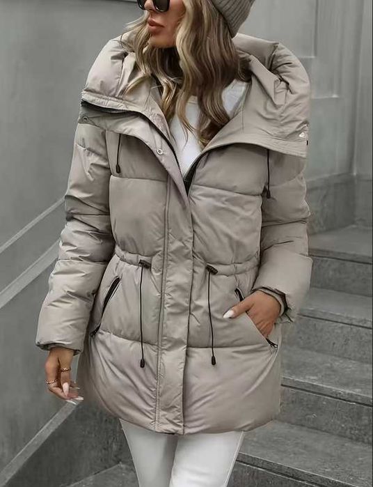 Жіноча зимова куртка-пуховик з капюшоном, нова, р. С-М