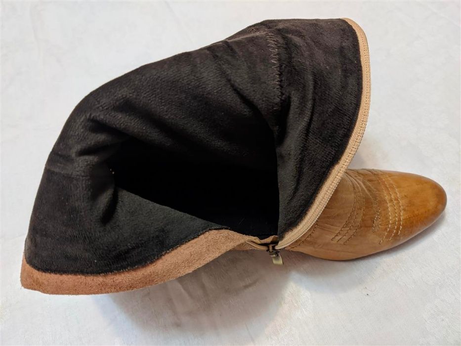 Чоботи шкіряні, 38 р.