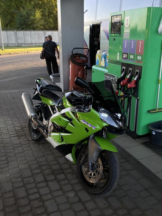Kawasaki zx6r мото