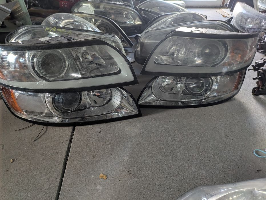 Фара ліва права 307022819 31265711 xenon Volvo C30 C30 r
