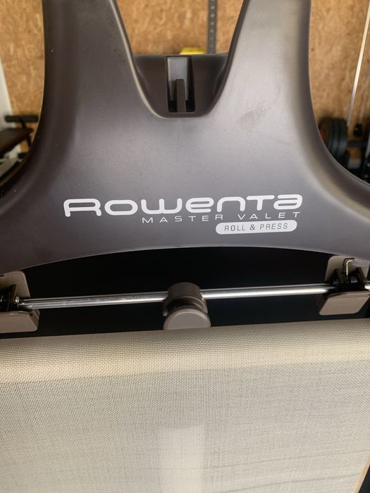 Rowenta Master Valet Roll & Press – Ferro a Vapor Vertical