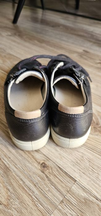 ECCO skórzane buty damskie rozmiar 37 wkładka 23,5cm używane