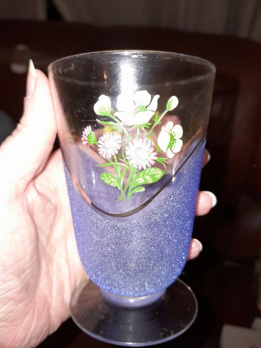 Copos vintage pintados à mão