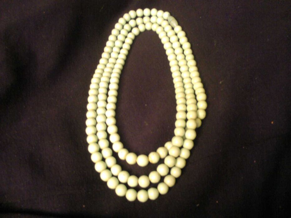 Перстень с искусств. опалом, б/размерн., юв. сплав, б/у, отл. сост.