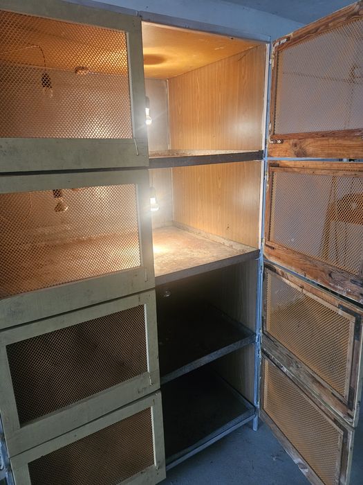 Klatki do odchowu piskląt