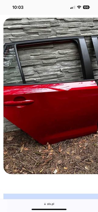 Drzwi  Corolla kombi E21 kolor 3U5 lub 2SZ