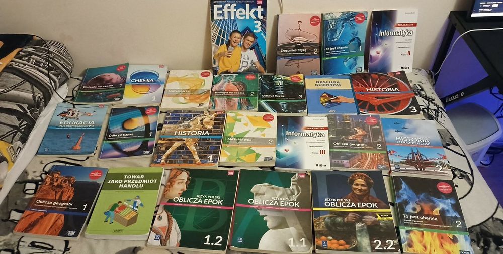 Książki do technikum/ liceum OPIS