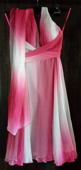 Vestido Rosa e Branco