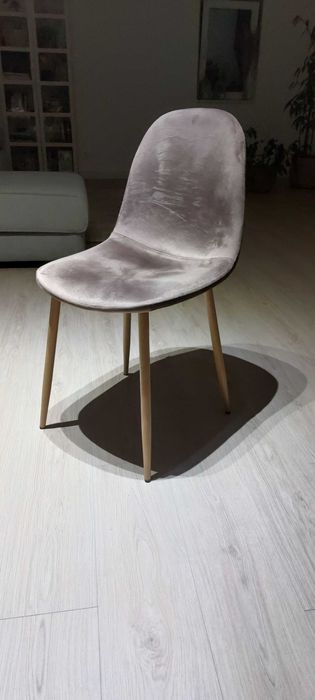 Vendo conjunto de 6 cadeiras castanhas