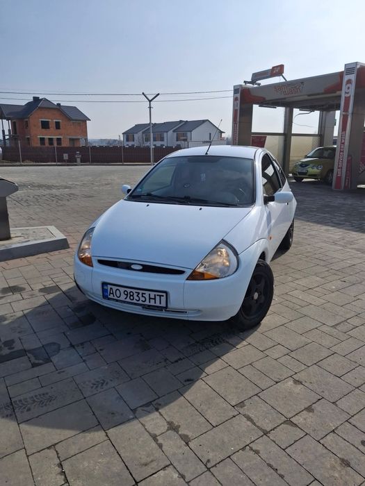 Продам машину  ФордКа в гарному стані