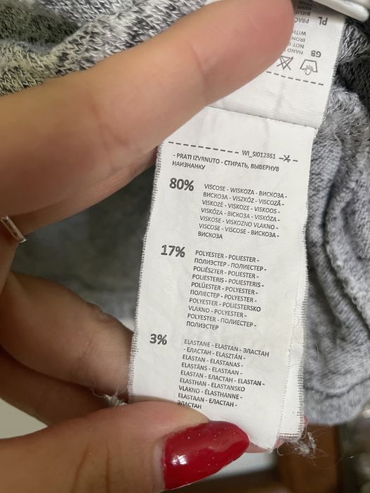 Szara bluzka z długim rękawem