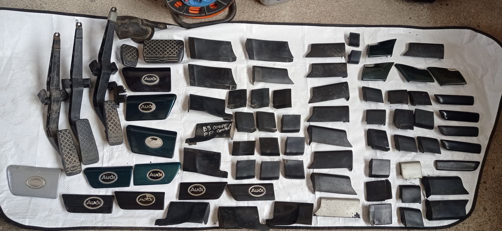 Audi 80 A6 C4 C5 A4 B5 b6 listwa przełącznik lampka