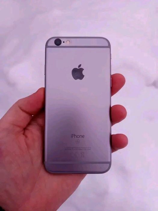 Iphone 6S в двох кольорах