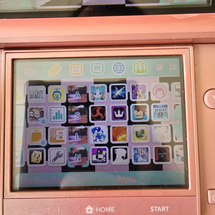 Nintendo 3DS Desbloqueada Coral Rosa