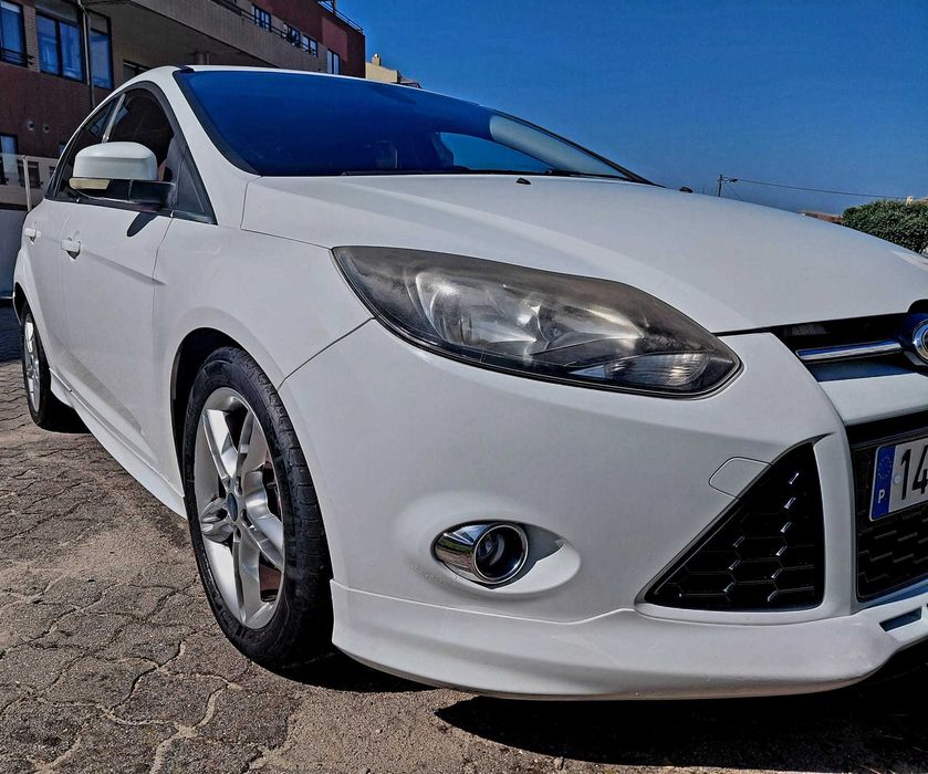 Ford Focus 1.6 TDCI Titanium Best 2014 — photo 2