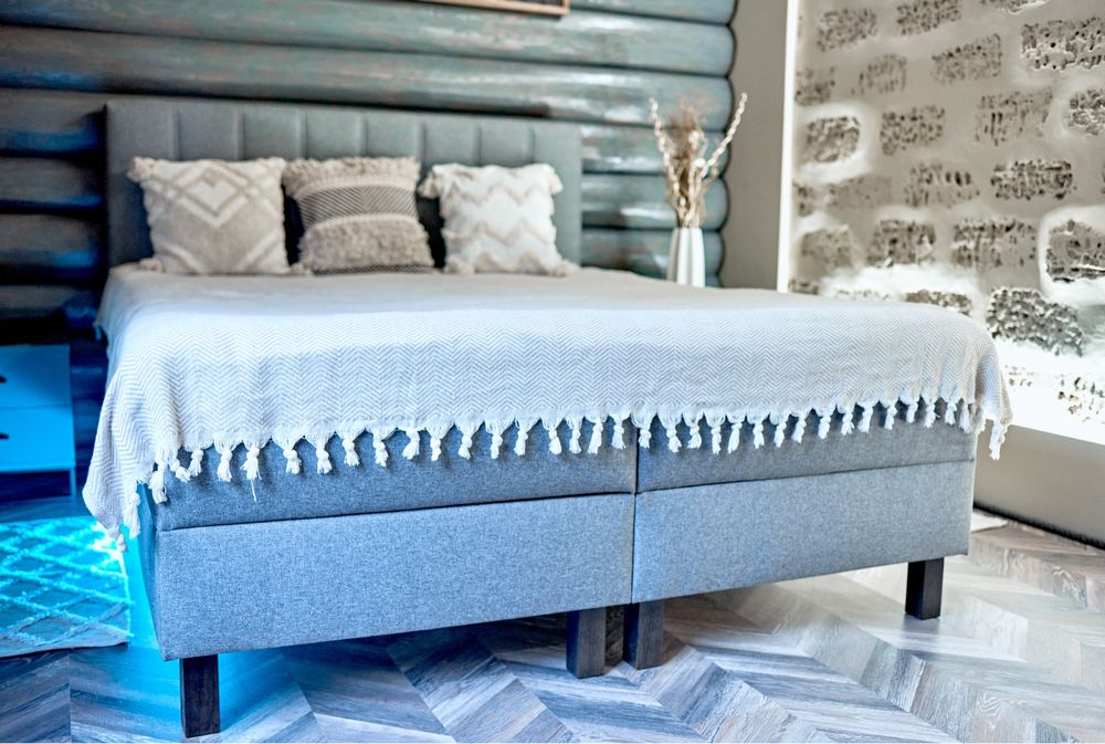 Подобово будинок з чаном та сауною біля озера і лісу Koshara_chalet