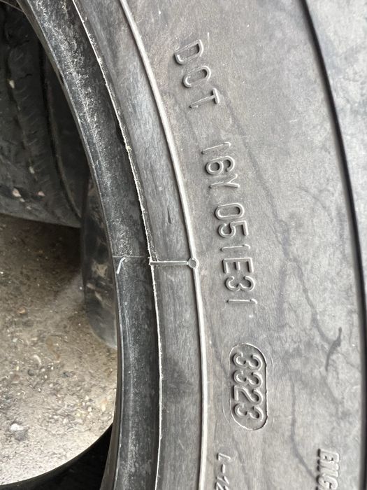 385/65/22,5 Continental шини резина