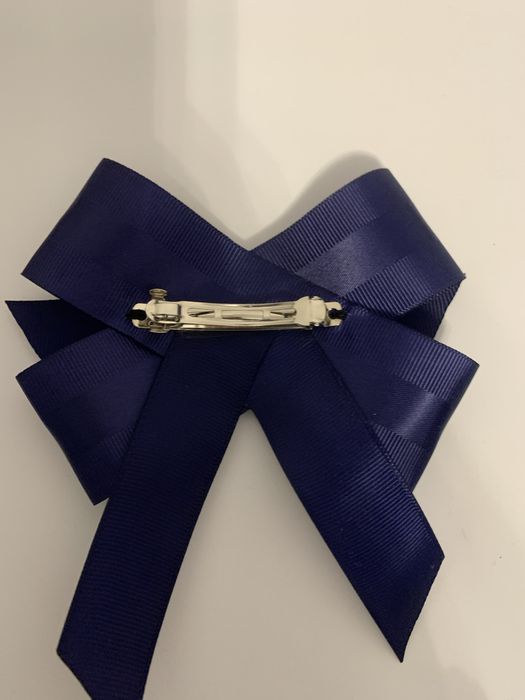 Granatowa spinka do włosów