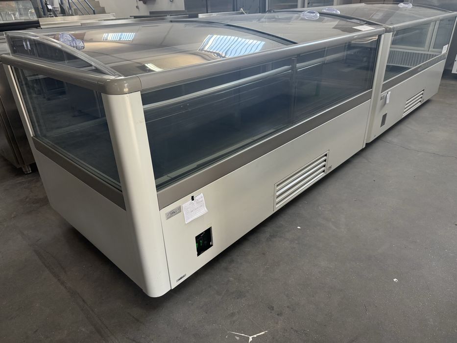 Arca congelação Vitrine  expositora  ,ilha ,muito nova