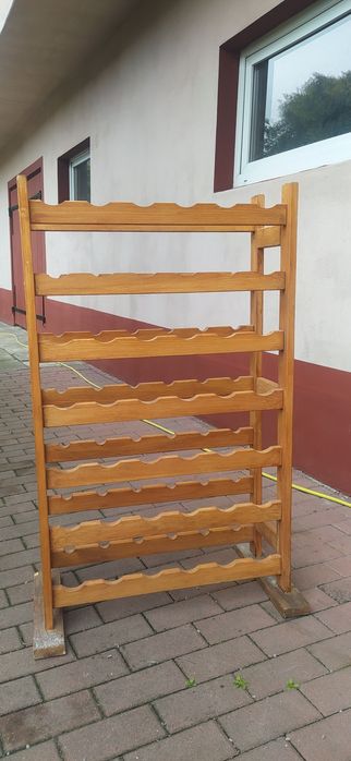 Półka    na    wino
