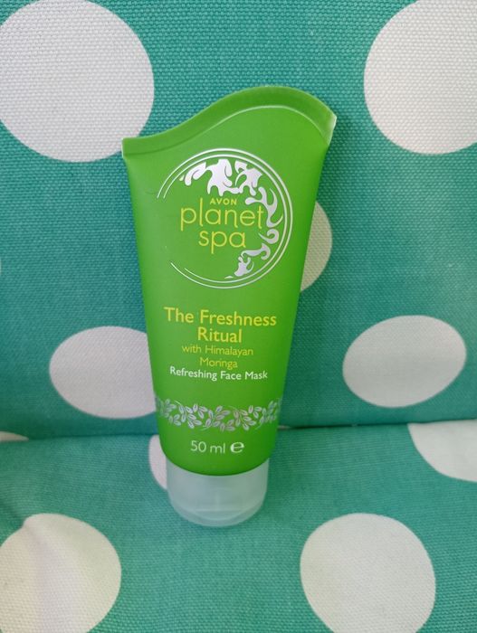 Avon spa odświeżająca maseczka do twarzy Moringa
