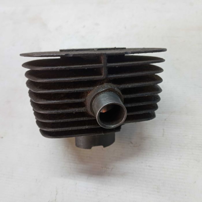 Cylinder żeliwny WSK 125 M060B3 PRL