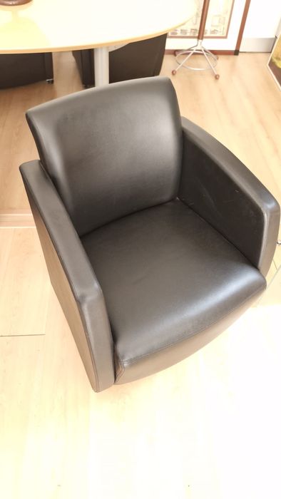 Office Leather Chairs