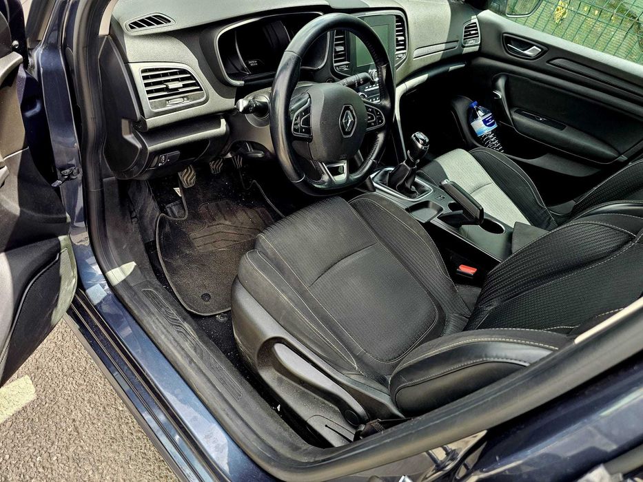 Car for sale Renault 2019 8K