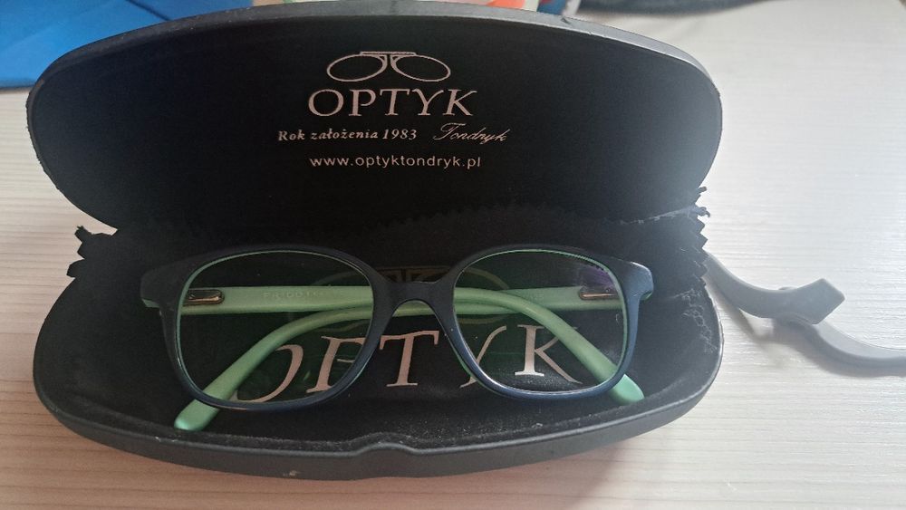 Okulary dzieciece FRIDO plus nasadki uszne)