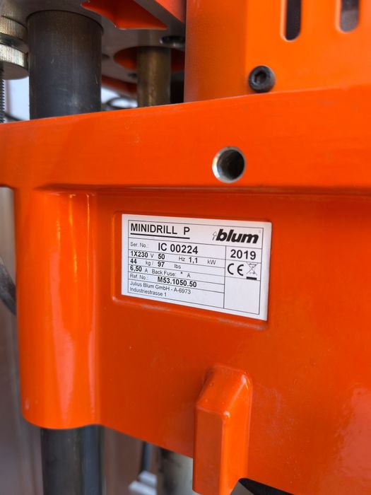 Wiertarka pod zawiasy BLUM Minidrill P minipress