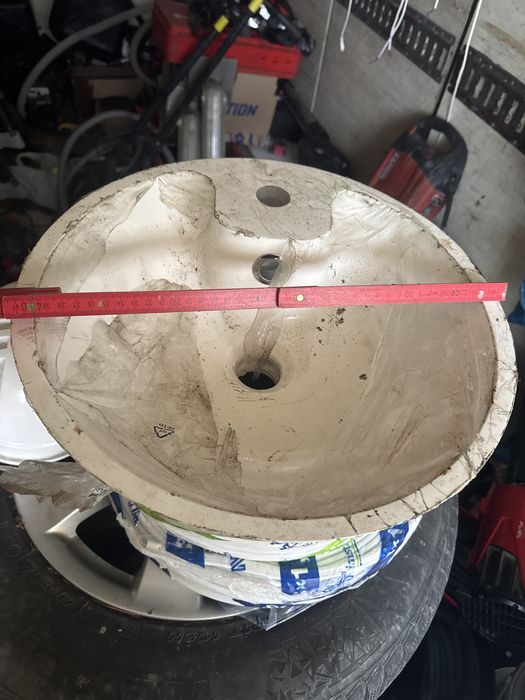 Okrągła umywalka nablatowa 40 cm – biała, ceramiczna