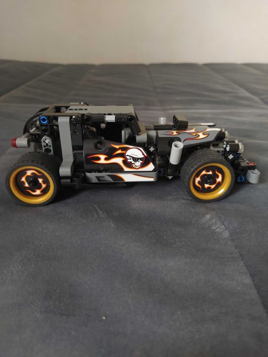 LEGO® Technic 42046 Wyścigówka zbiegów