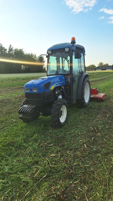 New holland tn95va sadowniczy sadownik