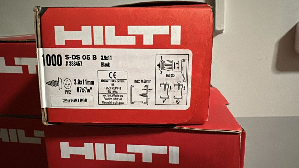 Wkręty, pchełki czarne Hilti 3,9 x 11