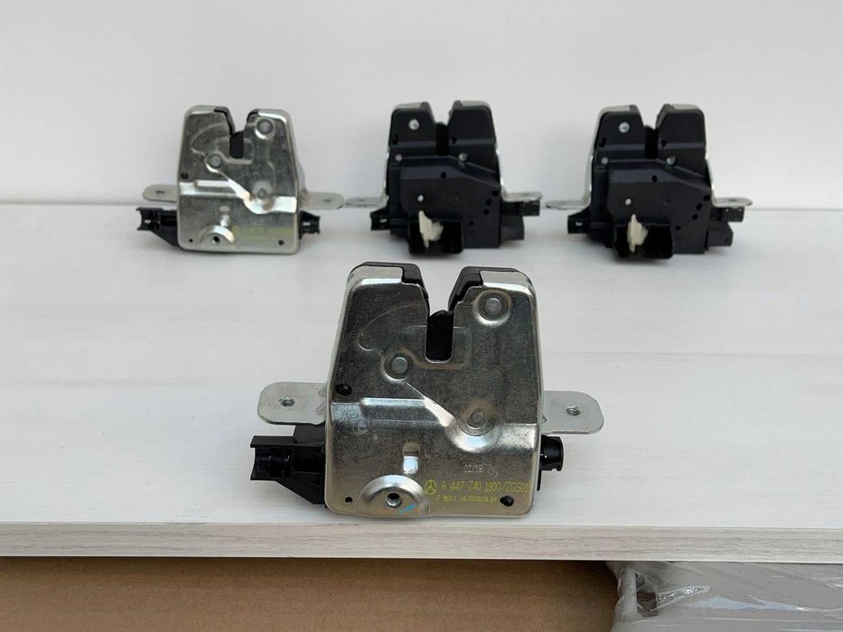 Стеклоочиститель дворник салон Мерседес V-класс Вито Vito Viano W447