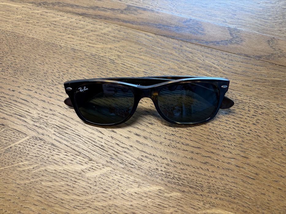 Оригінальні  сонцезахисні окуляри Ray Ban