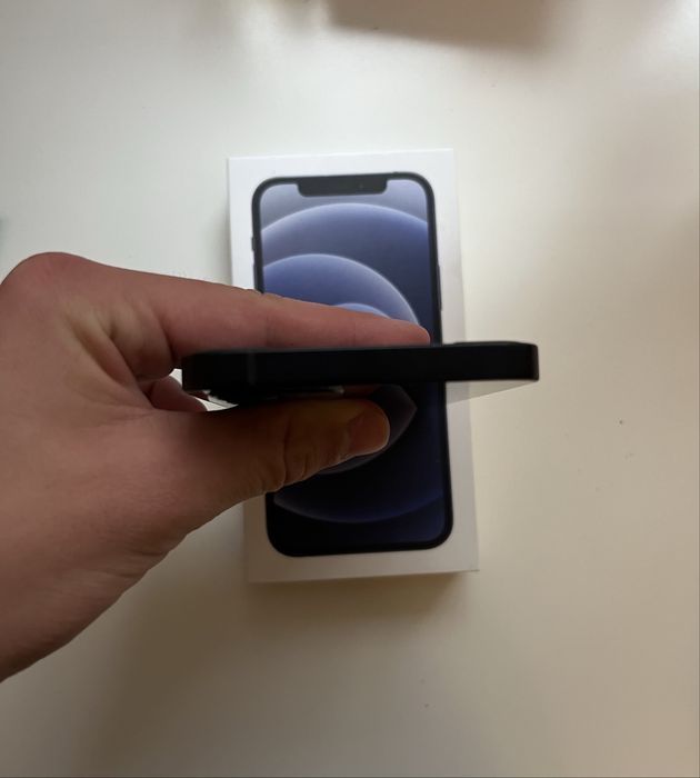 Iphone 12 128GB.