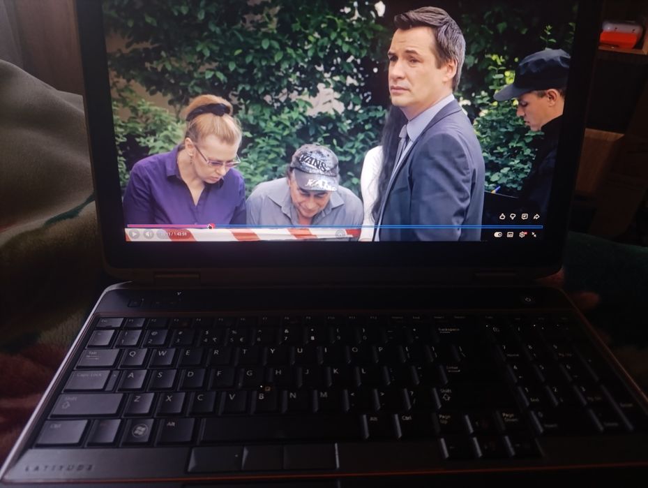 dell ноутбук старий