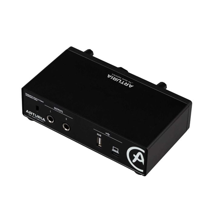 Аудіоінтерфейс Arturia MiniFuse 1  White, Black, Champagne Edition.