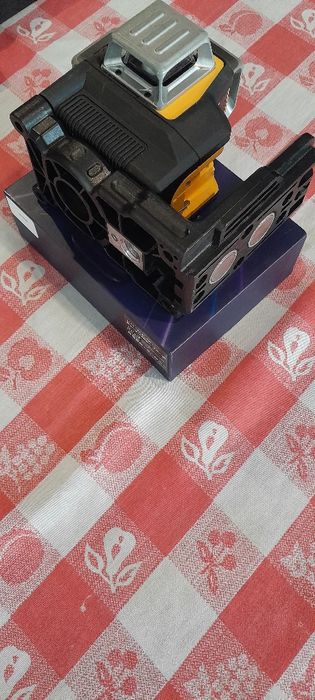 DEWALT 12 Lines Laser Level 360 Self Leveling Green Beam Laser 12V Max