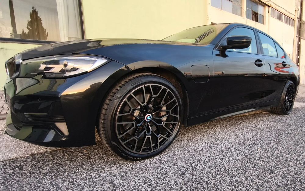 BMW 330 e Corporate Edition Auto