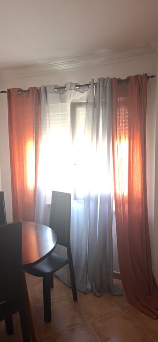 Cortinados com varoes